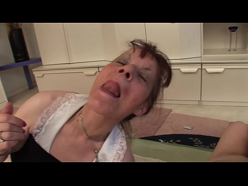 ❤️ Dvije bake i jedan djed imaju trojku ❤️ Seks video kod nas hr.com-porn-kai.ru ❤